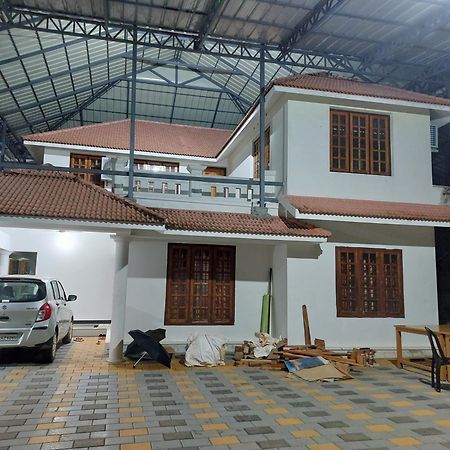 Water Gate Tourist Home&Resorts Mundrothuruth Exterior foto